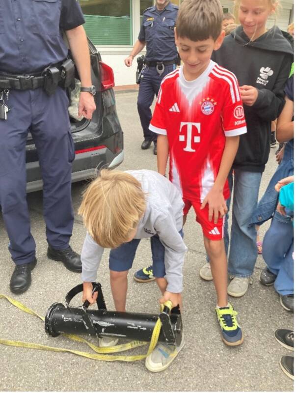 Polizei Bild 2